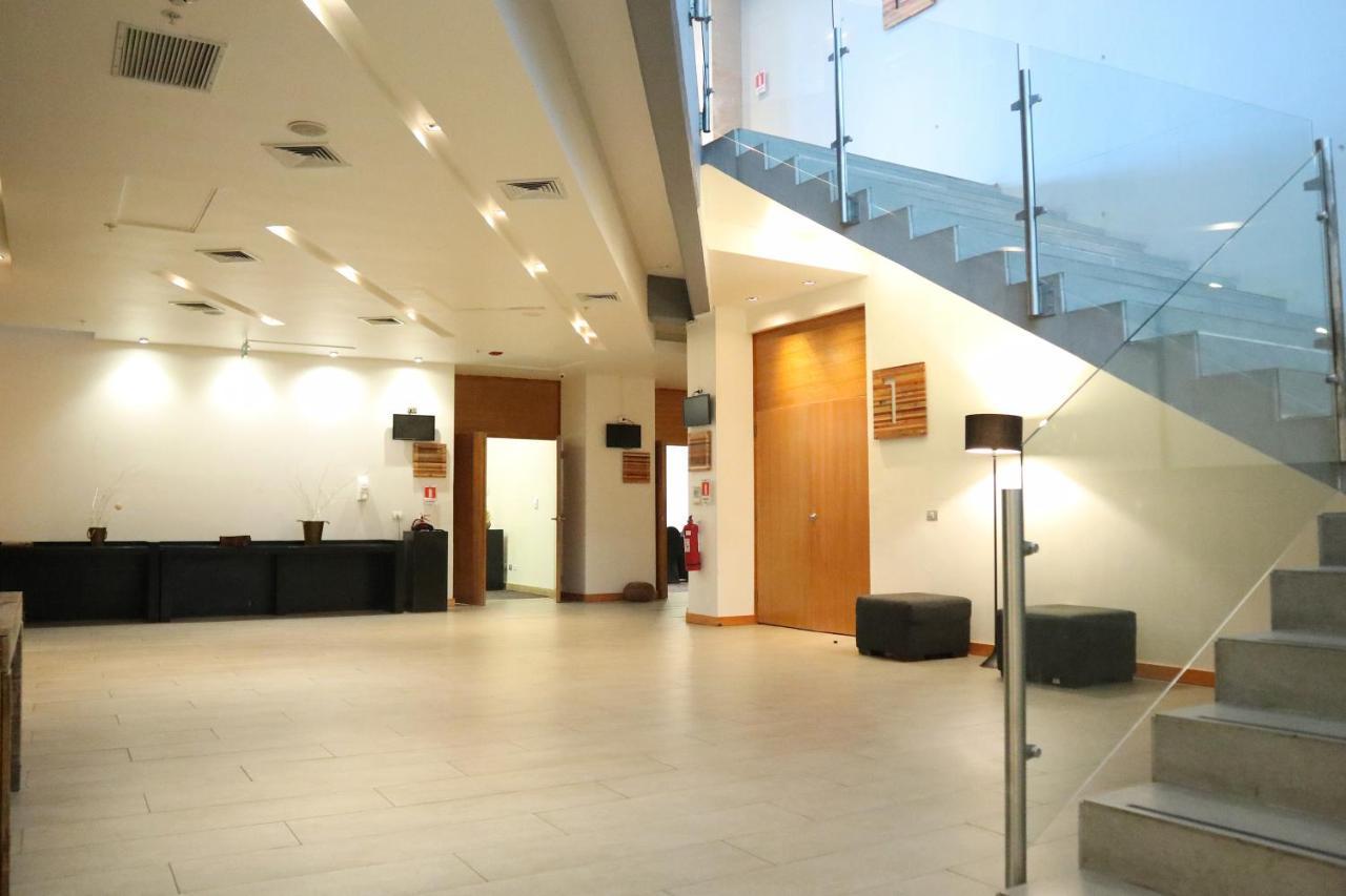Отель Wyndham Concepcion Pettra Экстерьер фото Interior of the Centre for Cancer Immunotherapy